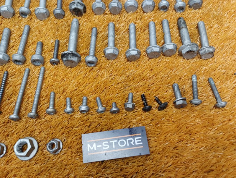 Болты и гайки ДВС, 730 рублей, Красноярск