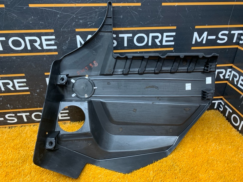 крышка двигателя, 2000 рублей, Красноярск