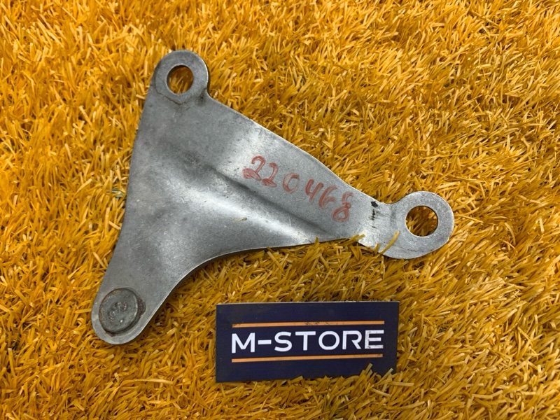 кронштейн глушителя, 300 рублей, Красноярск