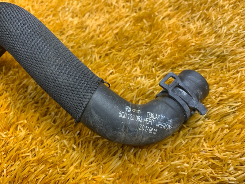 Патрубок системы охлаждения, 400 рублей, Красноярск