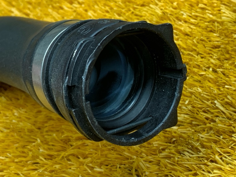 Патрубок системы охлаждения, 760 рублей, Красноярск