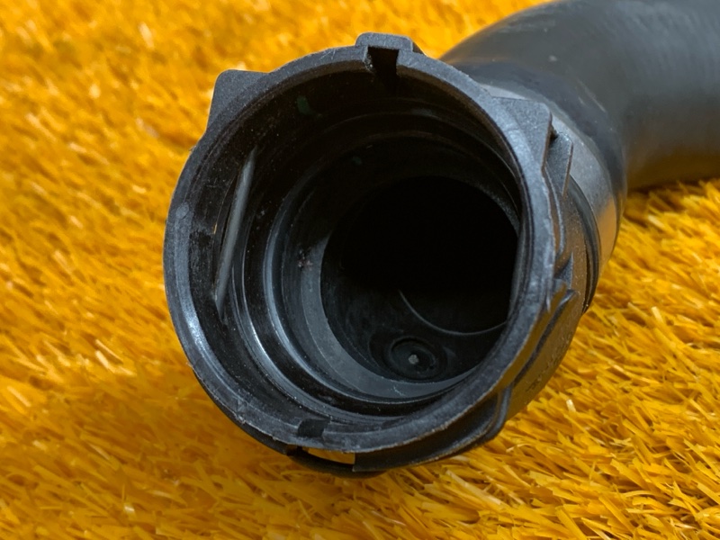 Патрубок системы охлаждения, 760 рублей, Красноярск