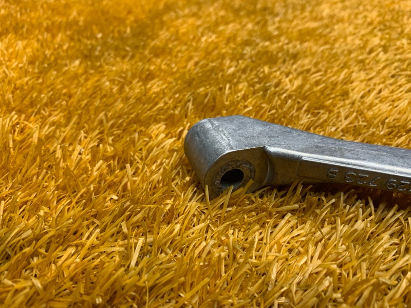 Кронштейн впускного коллектора, 370 рублей, Красноярск