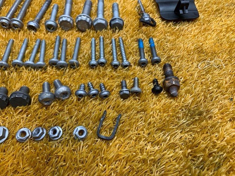 Болты и гайки ДВС, 870 рублей, Красноярск