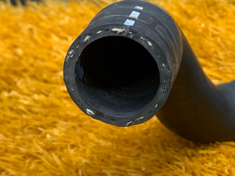 Патрубок системы охлаждения, 1500 рублей, Красноярск