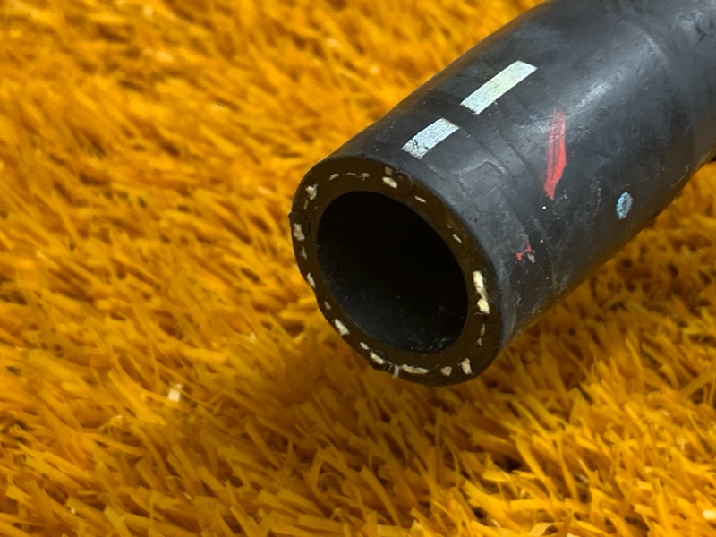 Патрубок системы охлаждения, 1500 рублей, Красноярск