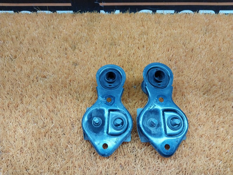 петля капота, 500 рублей, Красноярск