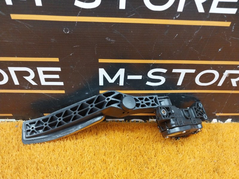 педаль газа, 500 рублей, Красноярск