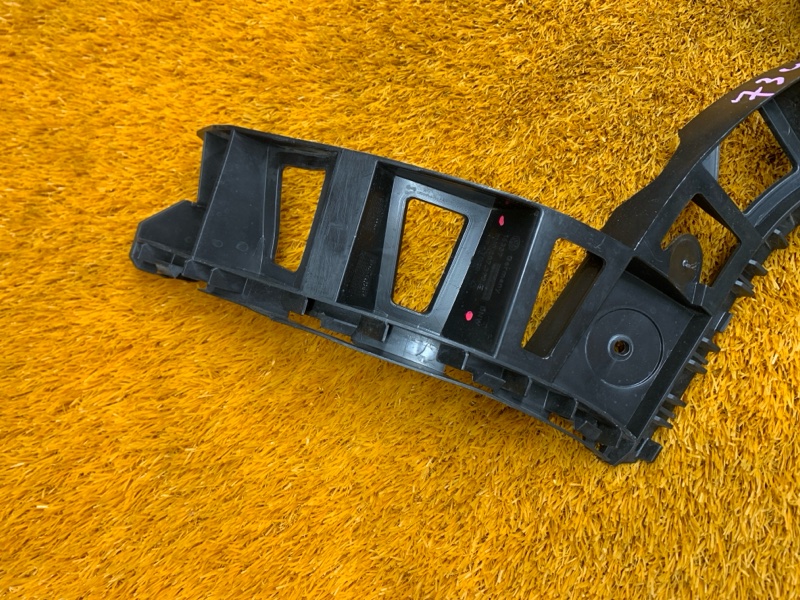 крепление бампера, 500 рублей, Красноярск