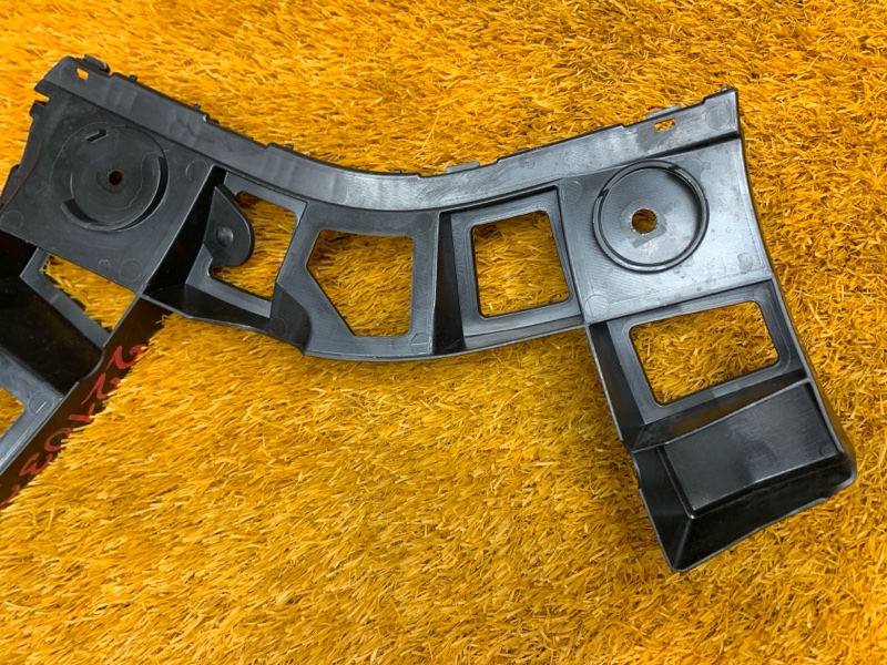 крепление бампера, 500 рублей, Красноярск