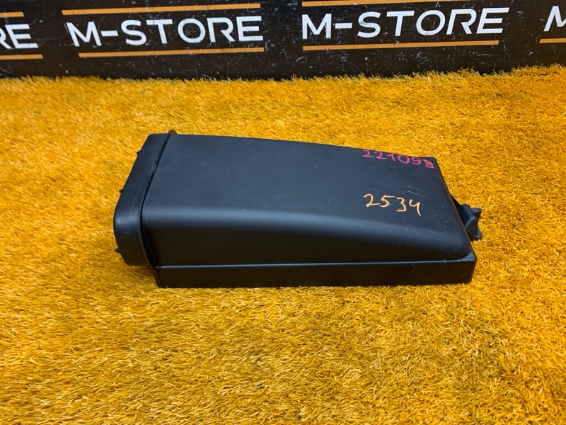 крышка салонного фильтра, 230 рублей, Красноярск