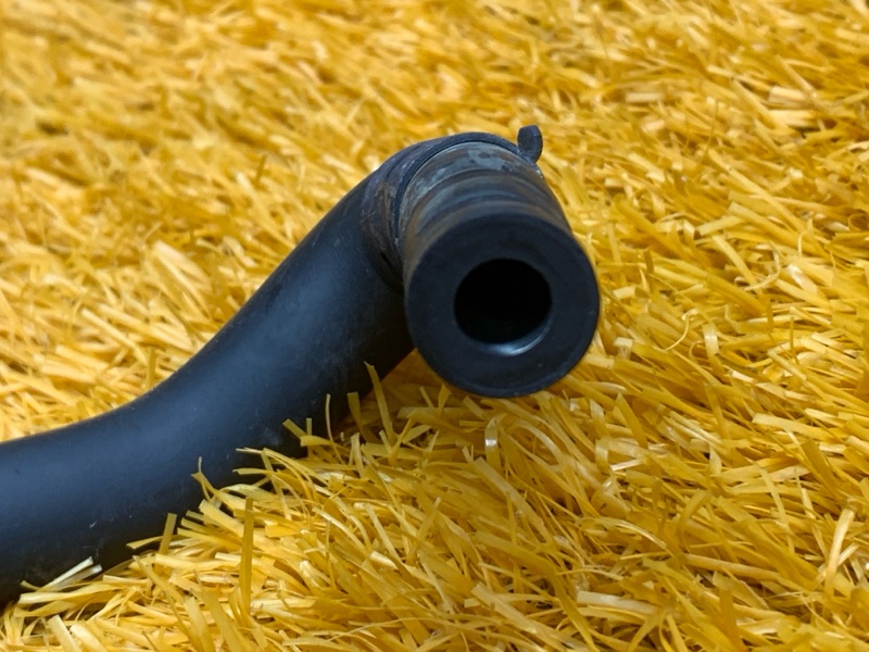 Патрубок системы охлаждения, 700 рублей, Красноярск