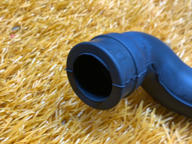 Патрубок картерных газов, 300 рублей, Красноярск