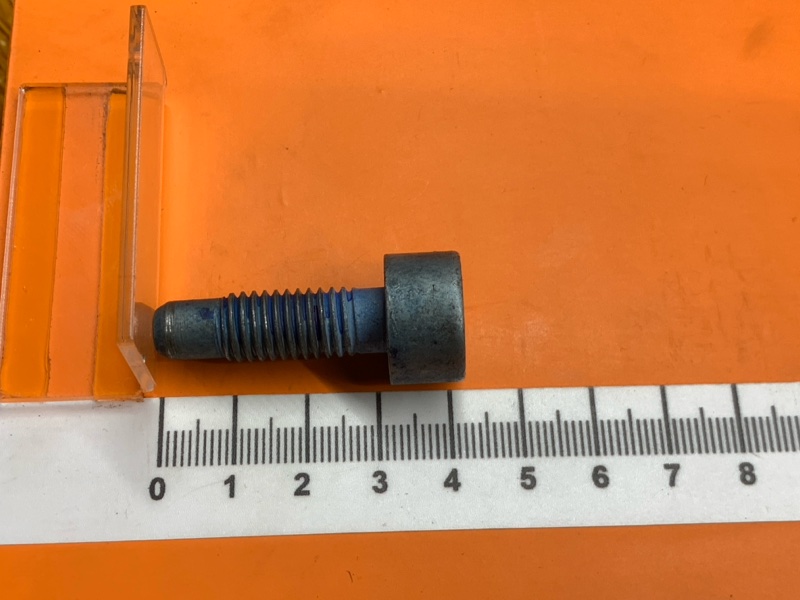 болт гидротрансформатора, 360 рублей, Красноярск