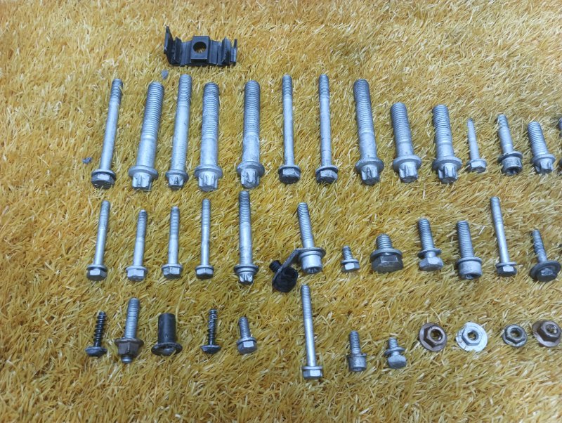 Болты и гайки ДВС, 730 рублей, Красноярск