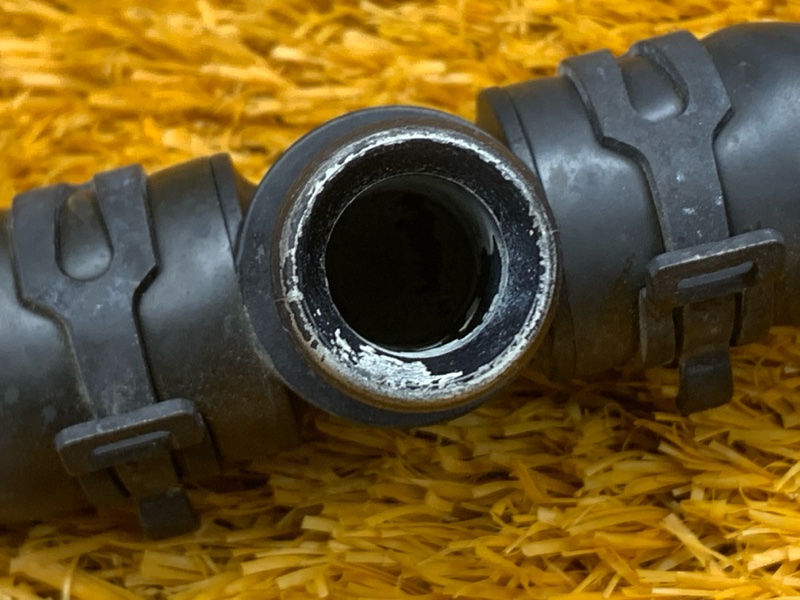 Патрубок системы охлаждения, 760 рублей, Красноярск