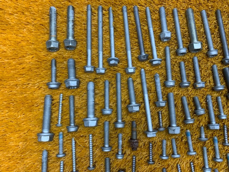 Болты и гайки ДВС, 780 рублей, Красноярск