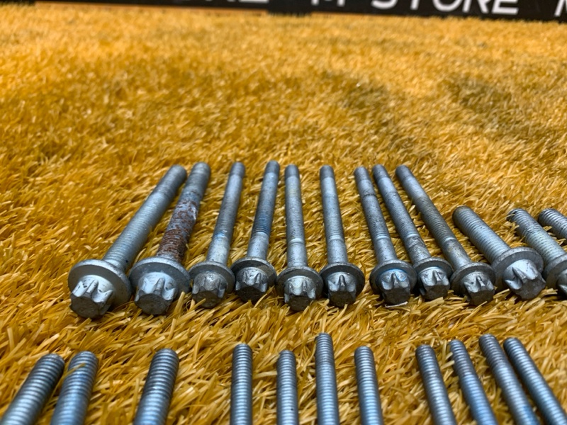 Болты и гайки ДВС, 1080 рублей, Красноярск