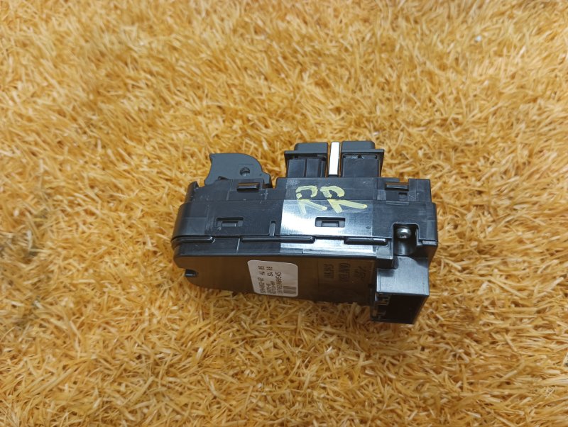 кнопка стеклоподъемника, 610 рублей, Красноярск