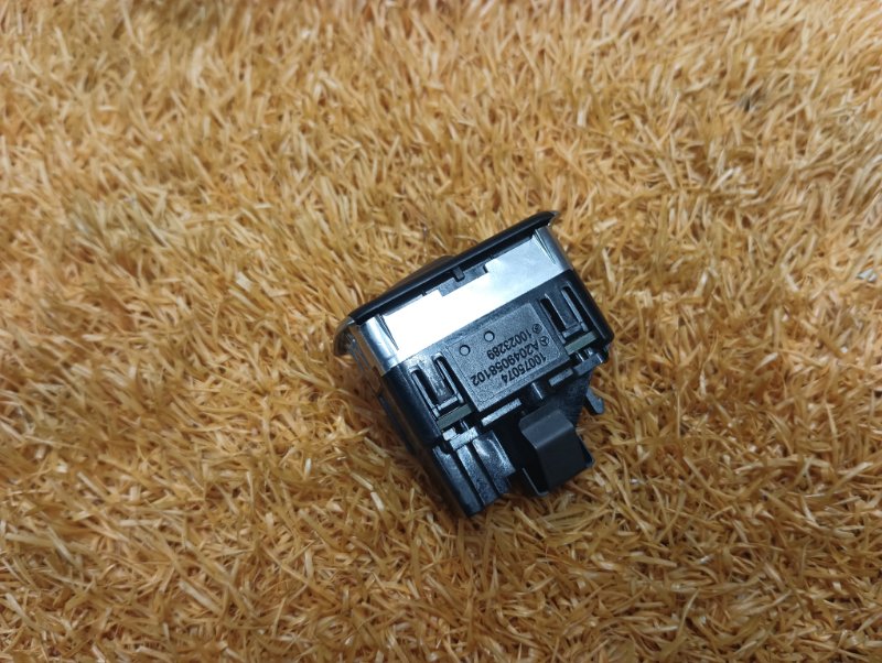 кнопка стеклоподъемника, 300 рублей, Красноярск