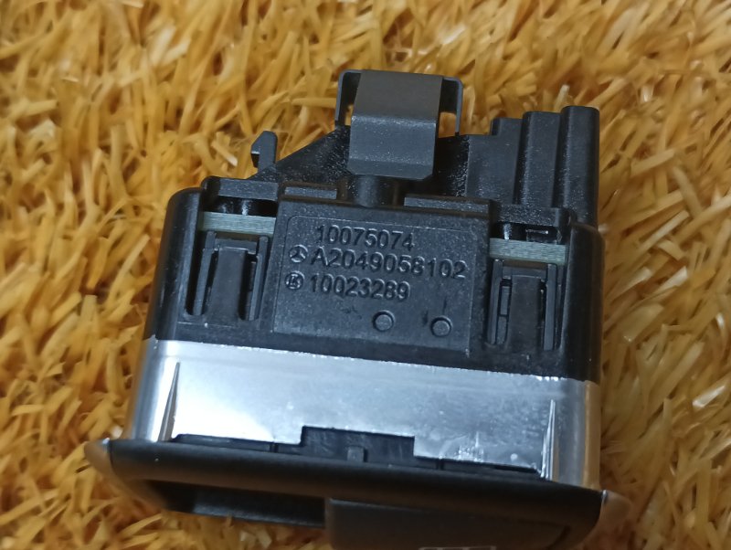 кнопка стеклоподъемника, 300 рублей, Красноярск