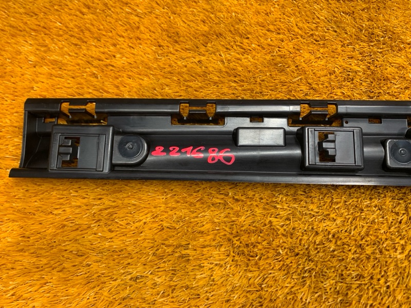 кронштейн порога, 730 рублей, Красноярск