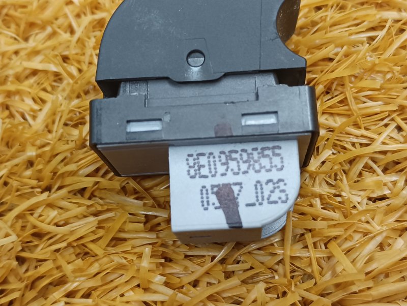 кнопка стеклоподъемника, 200 рублей, Красноярск