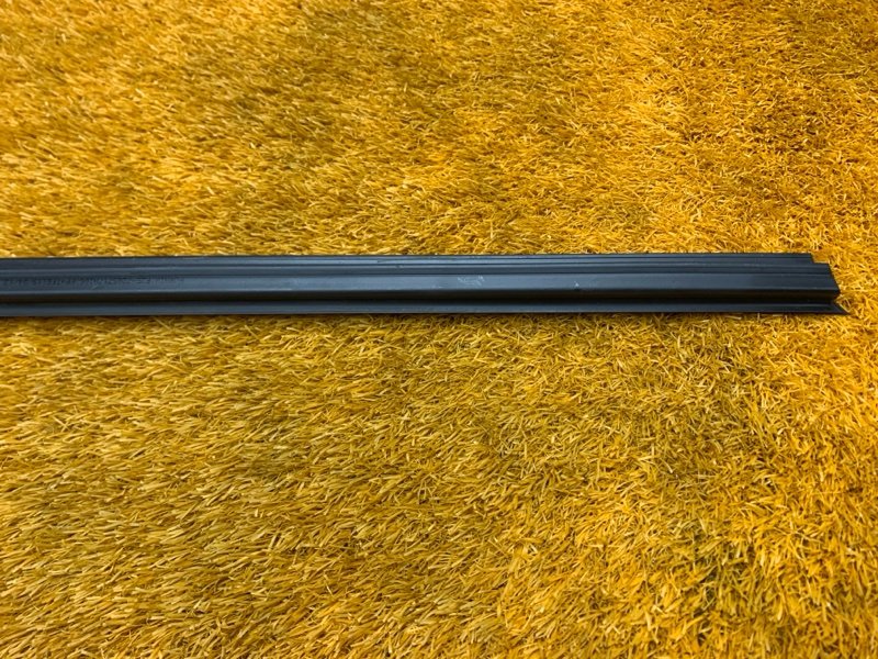 уплотнитель стекла двери, 730 рублей, Красноярск