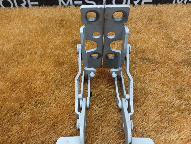 петля капота, 560 рублей, Красноярск