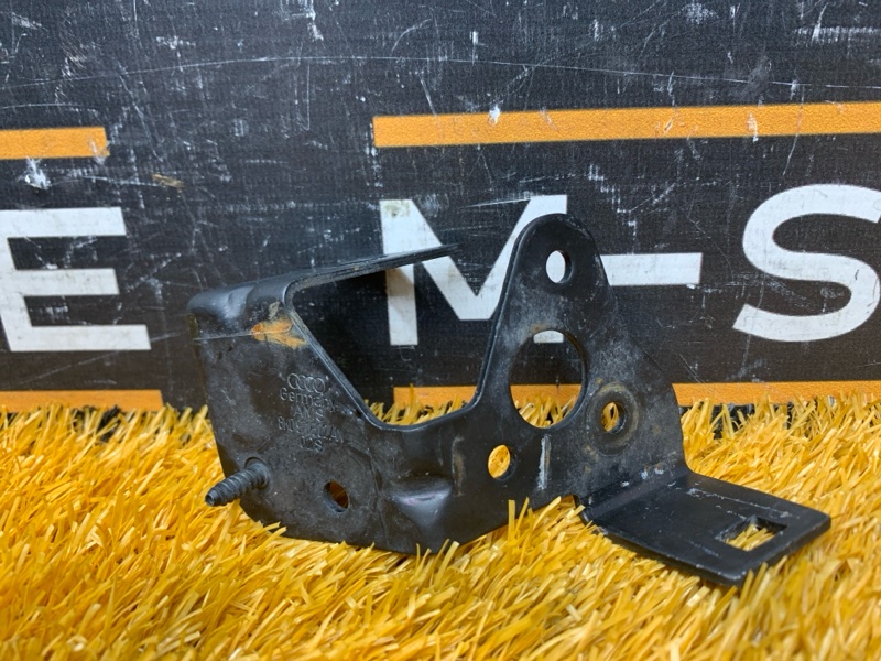 кронштейн, 190 рублей, Красноярск