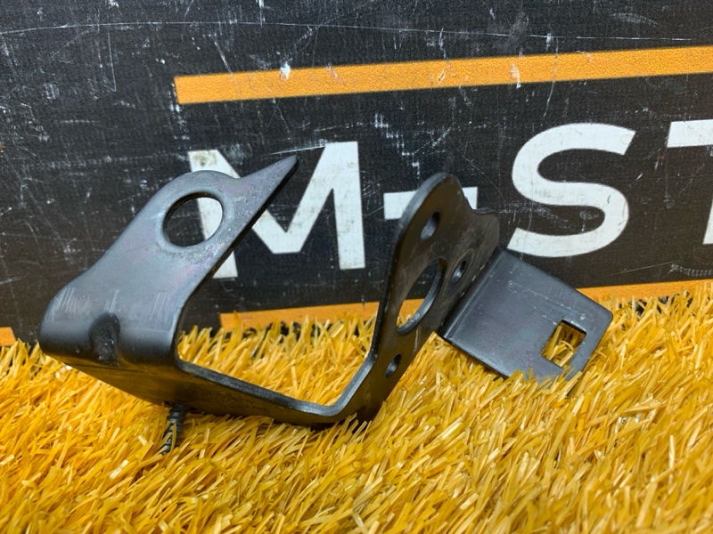 кронштейн, 190 рублей, Красноярск