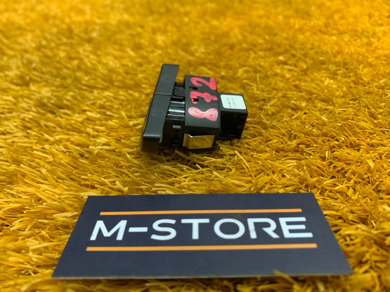 Кнопка центрального замка, 330 рублей, Красноярск