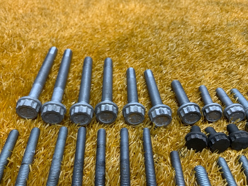 Болты и гайки ДВС, 940 рублей, Красноярск