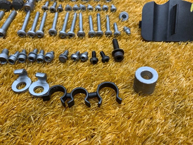 Болты и гайки ДВС, 940 рублей, Красноярск