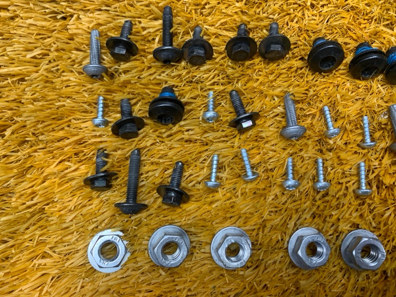 болты и гайки, 370 рублей, Красноярск