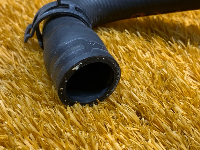 Патрубок системы охлаждения, 600 рублей, Красноярск