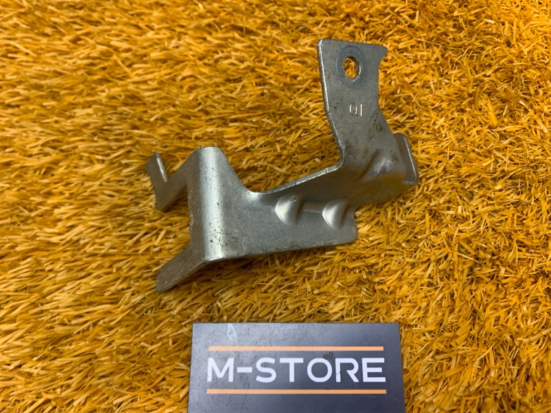 Кронштейн проводки, 370 рублей, Красноярск