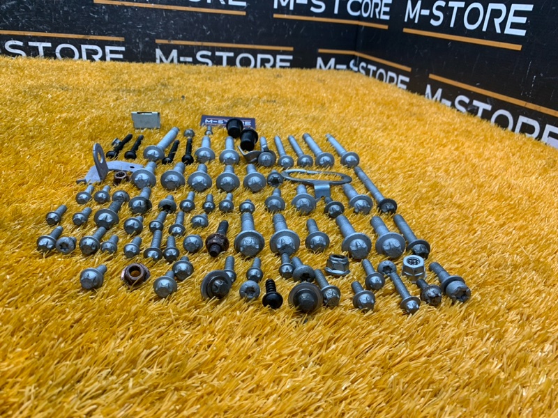 Болты и гайки ДВС, 870 рублей, Красноярск