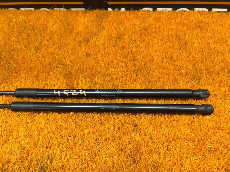 амортизатор капота, 1000 рублей, Красноярск