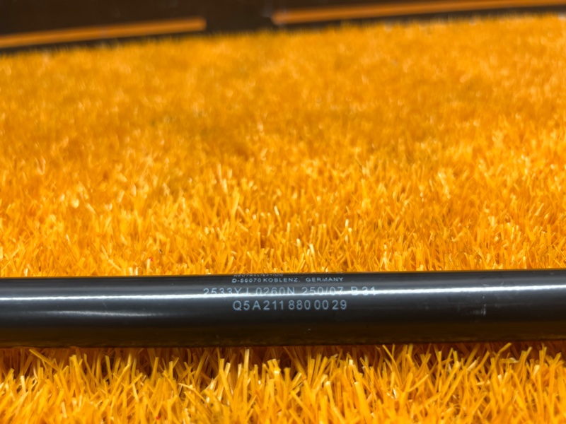 амортизатор капота, 1000 рублей, Красноярск