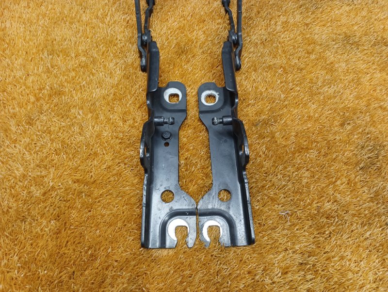 петля капота, 1490 рублей, Красноярск