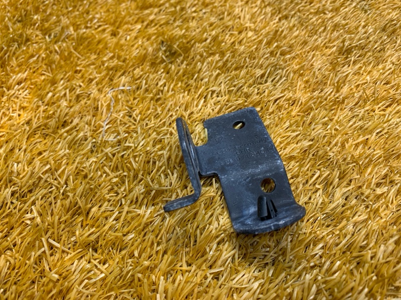 Кронштейн проводки, 190 рублей, Красноярск