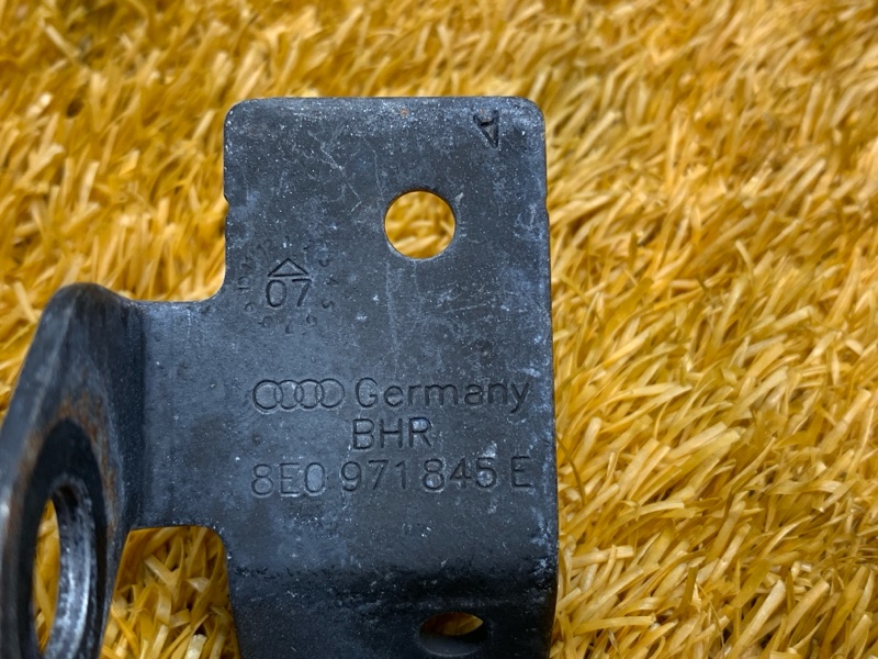 Кронштейн проводки, 190 рублей, Красноярск