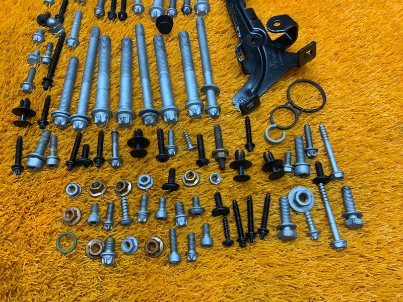 Болты и гайки ДВС, 1080 рублей, Красноярск