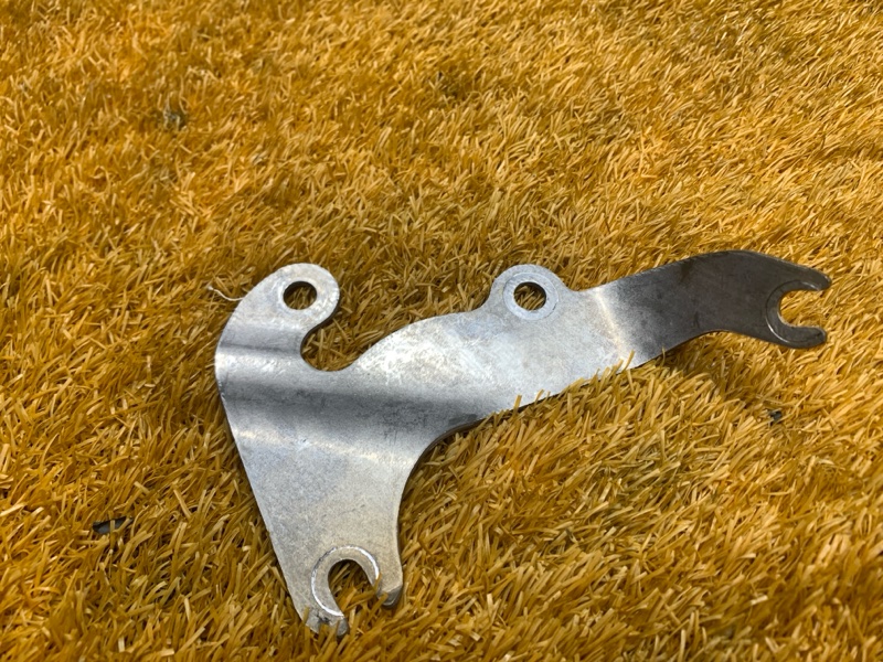 Кронштейн катализатора, 300 рублей, Красноярск