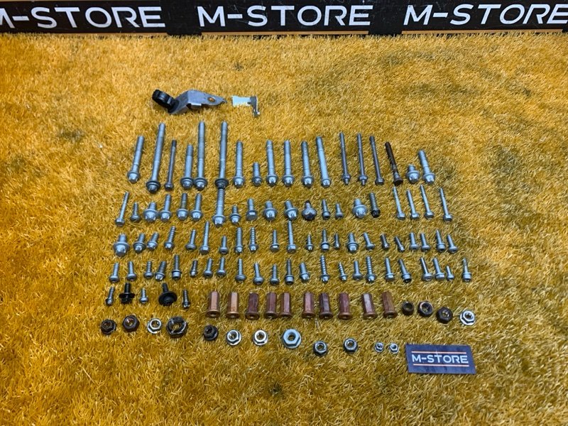 Болты и гайки ДВС, 870 рублей, Красноярск