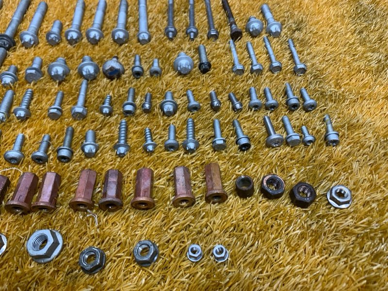 Болты и гайки ДВС, 870 рублей, Красноярск