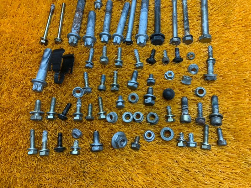 Болты и гайки ДВС, 730 рублей, Красноярск