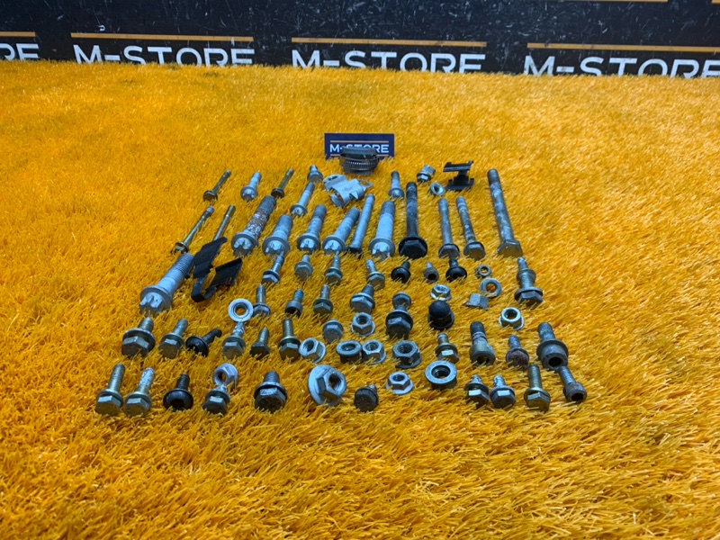 Болты и гайки ДВС, 730 рублей, Красноярск