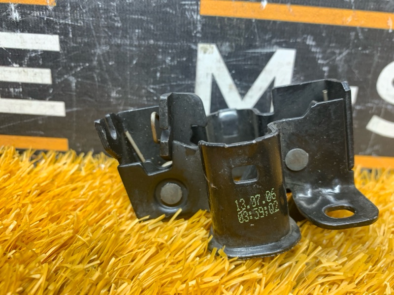 замок капота, 300 рублей, Красноярск